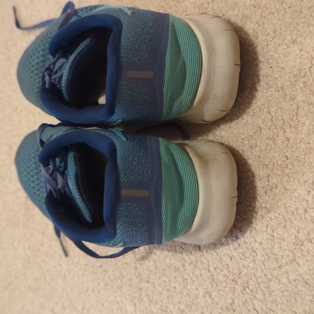 Nike Free RN women's sneakers size 8 laundered same day shipping - Picture 3 of 9
